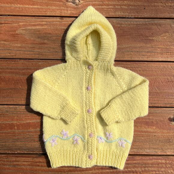 Vintage Hand Knit Baby Sweater 12M Hood Yellow Pink Flowers Cottagecore Cardigan - Picture 1 of 16